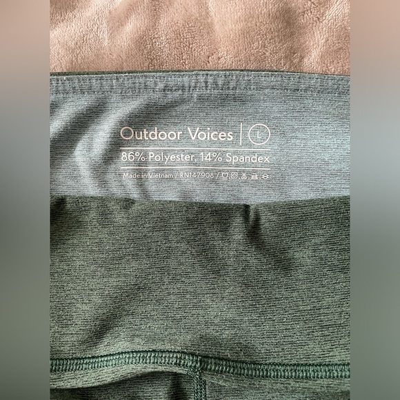 Outdoor voices dipped colorblocked leggings - Picture 3 of 4